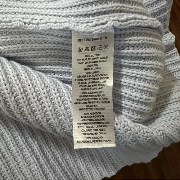 French Connection Mozart Crop Mock Turtleneck Sweater Light Blue size large - Picture 9 of 11